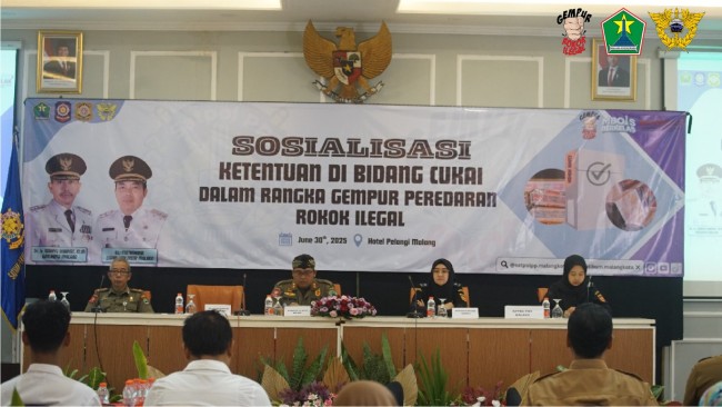 Momen narasumber menyampaikan materi Sosialisasi Ketentuan di Bidang Cukai dalam rangka Gempur Peredaran Rokok Ilegal. (Foto: istimewa)