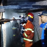 Diduga Korsleting, Lantai Dua Rumah di Gadang Ini Dilalap Si Jago Merah, Kerugian Puluhan Juta