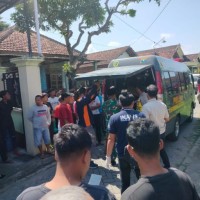 Kesetrum Listrik di Kolam Koi, Remaja di Tulungagung Meninggal