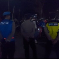 Aksi Simpatisan PSHT Tutup Jalan di Karangkates Ganggu Lalu Lintas, Polres Malang Kerahkan 482 Personel