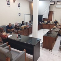 Kasus Ratusan Siswa Gagal Masuk SMAN I Giri, DPRD Banyuwangi Panggil Cabdin Pendidikan Jatim
