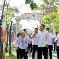 Wali Kota Surabaya Launching Wajah Baru Taman Harmoni Keputih Awal Agustus