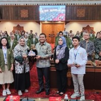 Terima Kunjungan Mahasiswa UPN, Puguh DPRD Jatim Bedah Pemanfaatan Ruang Digital