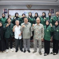 Rektor Unisba Blitar Kukuhkan KSPM 2025–2027, Dorong Mahasiswa Jadi Pelopor Literasi Investasi