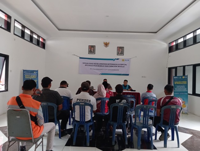 Sosialisasi keselamatan kelistrikan di wilayah Gondanglegi. (Foto: istimewa)