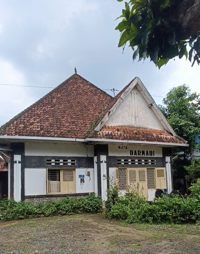 Wisma Darmadi