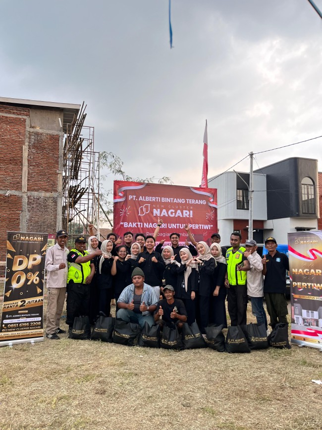 Foto bersama tim PT Alberti Bintang Terang. (Foto: istimewa)
