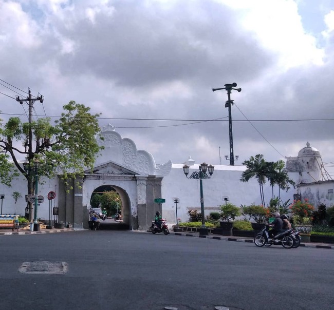 Plengkung Gading