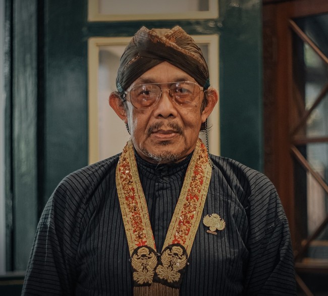 Abdi dalem