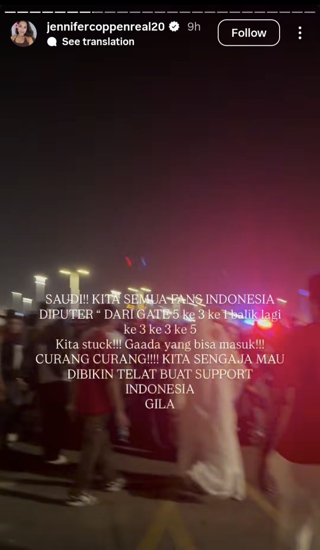 Curhatan Jeniffer Coppen saat hendak masuk stadion. (Foto: Instagram)