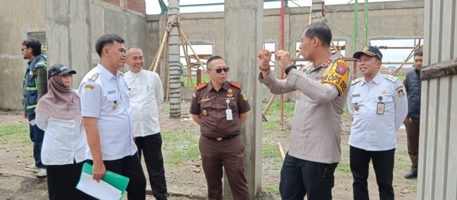Proyek strategis