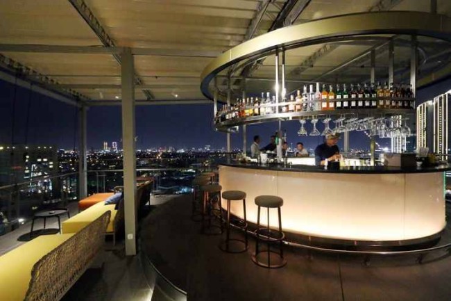 Rooftop Java Paragon Hotel and Residence. (Foto Traveloka)
