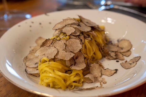 Tajarin al Tartufo Bianco – Italia. (Foto: iStock)