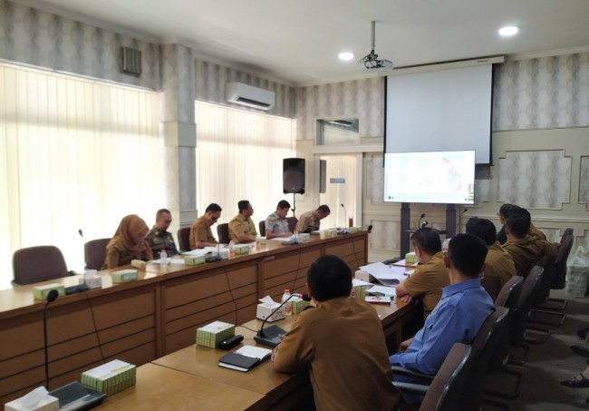 rapat koordinasi percepatan penyerahan PSU perumahan kepada Pemkab Malang.