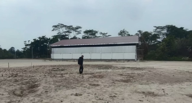Bangunan koperasi berdiri di atas lahan bekas kubangan lumpur belerang. (Foto: Instagram)